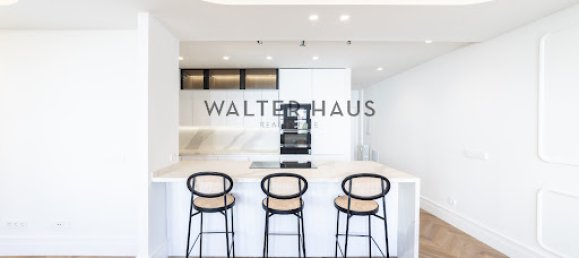 Apartamento de 3 dormitorios en Madrid, Spain No. 181005 16