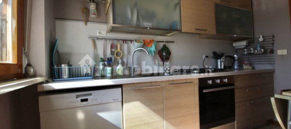 Квартира с 3 спальнями в Сиена, Италия № 151926 4