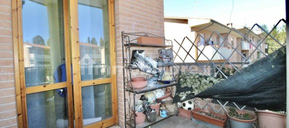 Квартира с 3 спальнями в Сиена, Италия № 151926 14