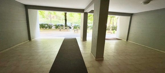 4 bedrooms Apartment in Reggio Emilia, Italy No. 374532 16