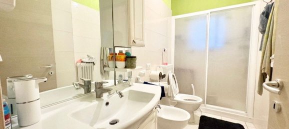 4 bedrooms Apartment in Reggio Emilia, Italy No. 374532 13