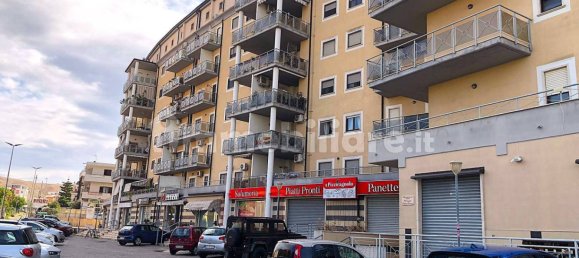 2 chambres Appartement à Crotone, Italy No. 161691 2