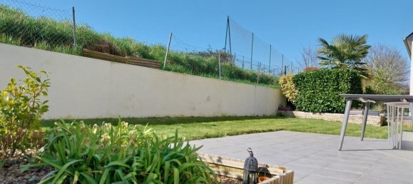 3 Schlafzimmer Villa in Chateauneuf-d'Ille-et-Vilaine, France, Nr. 193063 2