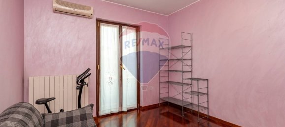 4 rooms Apartment in Uboldo, Italy No. 54934 16