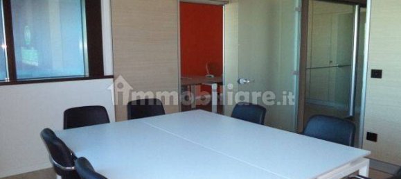 3 rooms Office in San Benedetto del Tronto, Italy No. 258276 2
