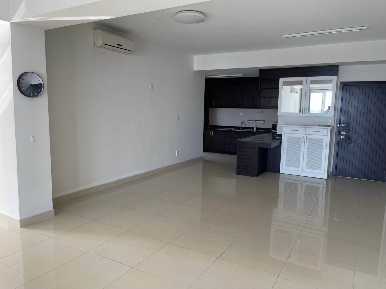 3 bedrooms Apartment in District 7, Vietnam No. 10323