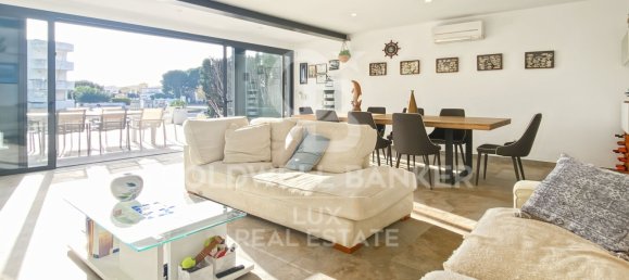 Дом с 4 спальнями в Розы, Испания № 80395 2