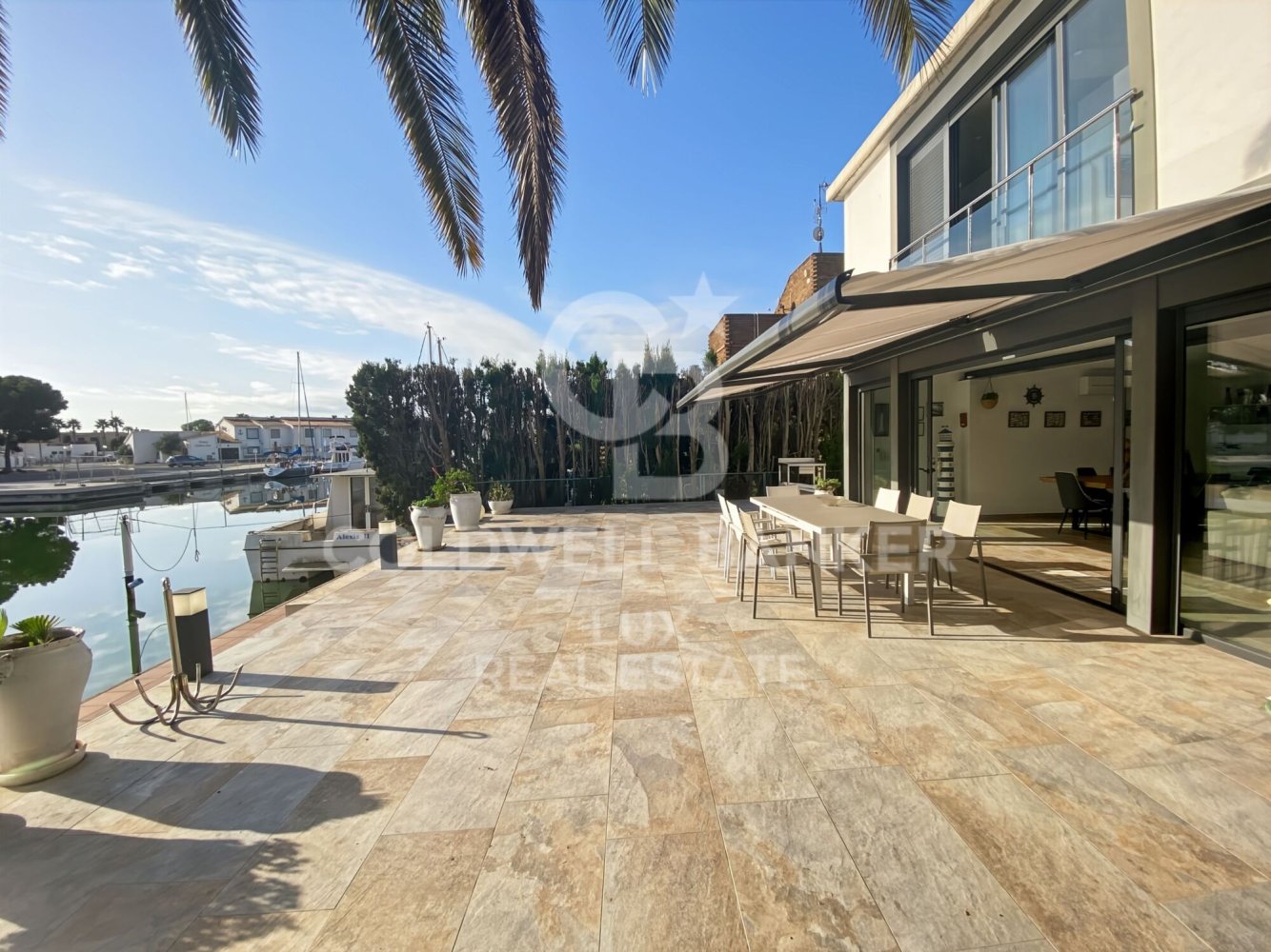 Дом с 4 спальнями в Розы, Испания № 80395