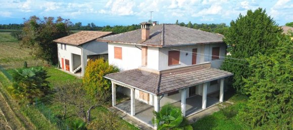 6 rooms Villa in San Giorgio in Bosco, Italy No. 1794 2