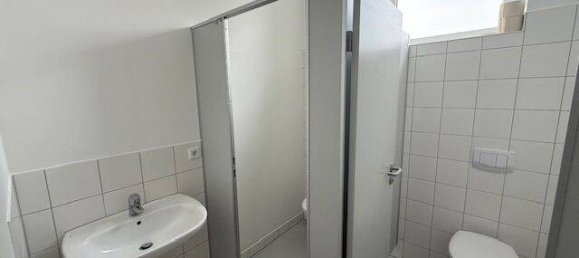 2100m² Warehouse in Furth, Germany No. 274071 37