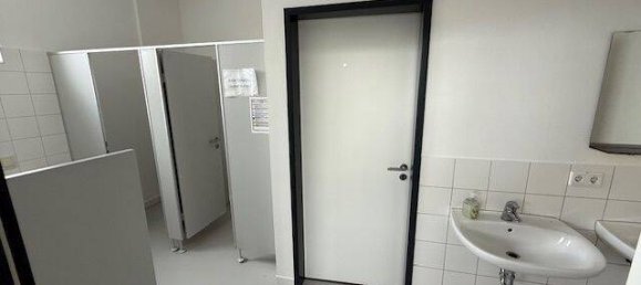 2100m² Warehouse in Furth, Germany No. 274071 35