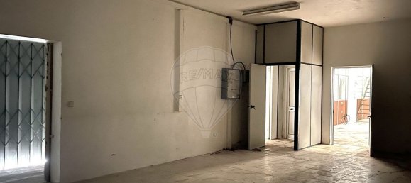 1266m² Warehouse in Santa Maria da Feira, Portugal No. 9372 15
