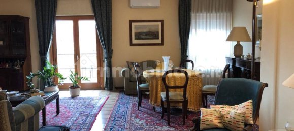 3 chambres Appartement à Palermo, Italy No. 51356 10