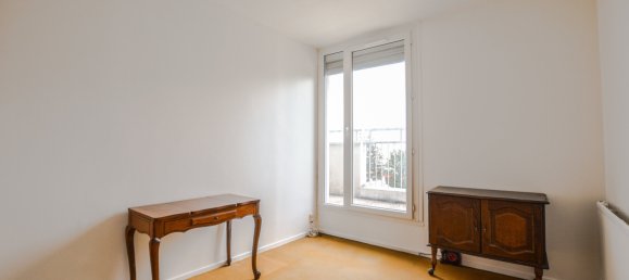 Квартира с 2 спальнями в Курбевуа, Франция № 150901 32