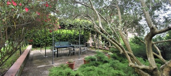 Villa de 14 habitaciónes en Serra Riccò, Italy No. 120235 4