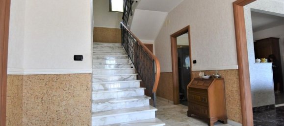 Villa de 14 habitaciónes en Serra Riccò, Italy No. 120235 7