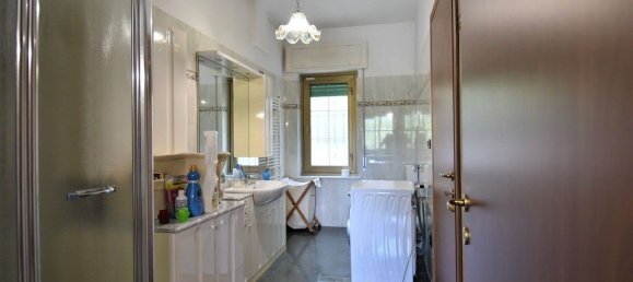 Villa de 14 habitaciónes en Serra Riccò, Italy No. 120235 10