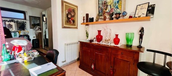 3-salle Appartement à Brebbia, Italy No. 65751 16