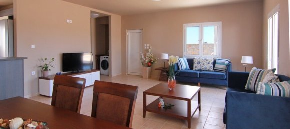 3 bedrooms Villa in Neapoli, Greece No. 3630 5