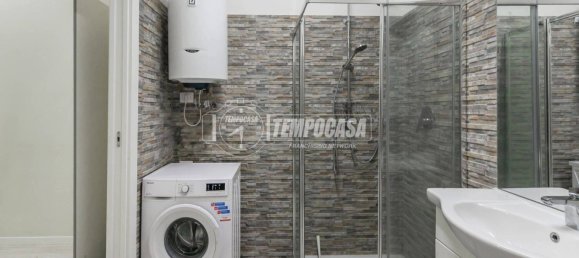 1 chambre Appartement à Milan, Italy No. 250023 9