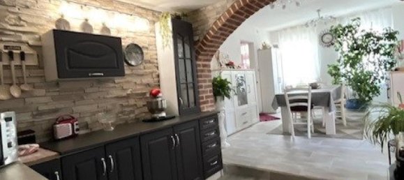 3 bedrooms House in La Capelle, France No. 40560 4