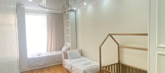 3 Schlafzimmer Wohnung in Chataj, Azerbaijan, Nr. 1956 3