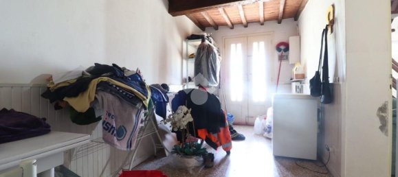 7-Zimmer Haus in Mantua, Italy, Nr. 246349 6