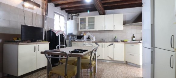 7-Zimmer Haus in Mantua, Italy, Nr. 246349 28