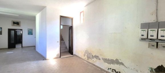 6 rooms House in Artogne, Italy No. 309736 3