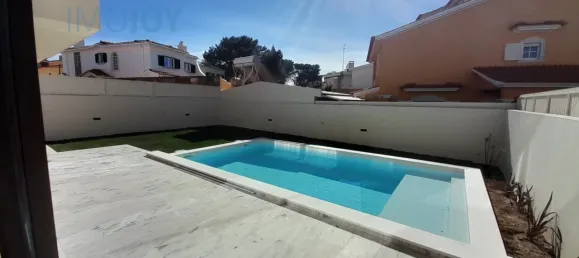 4 bedrooms House in Cascais, Portugal No. 171528 3