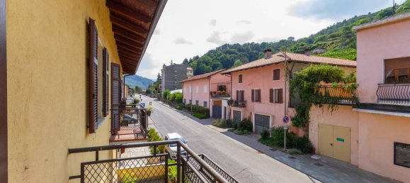 3 bedrooms House in Piasco, Italy No. 71479 31