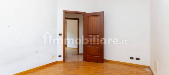 3 bedrooms House in Piasco, Italy No. 71479 11