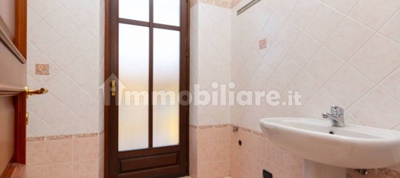 3 bedrooms House in Piasco, Italy No. 71479 25