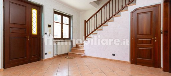 3 bedrooms House in Piasco, Italy No. 71479 16