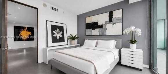 3 dormitorios propiedad comercial en venta en Miami, Miami-Dade, Florida, USA № 615216 5