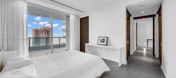 3 dormitorios propiedad comercial en venta en Miami, Miami-Dade, Florida, USA № 615216 3
