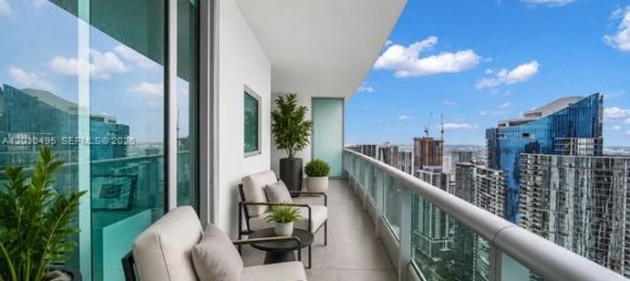 3 dormitorios propiedad comercial en venta en Miami, Miami-Dade, Florida, USA № 615216 17