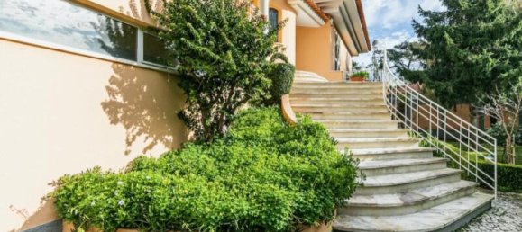 4 bedrooms Villa in Sintra, Portugal No. 96224 3