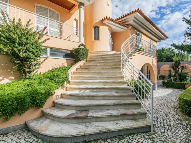 4 bedrooms Villa in Sintra, Portugal No. 96224