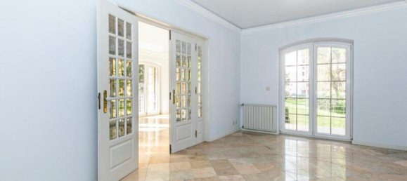 4 bedrooms Villa in Sintra, Portugal No. 96224 22