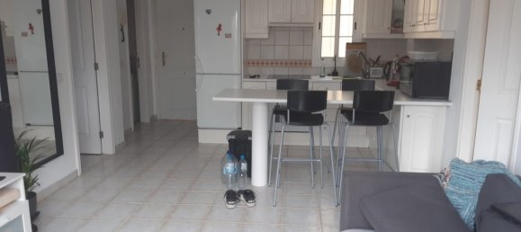 Apartamento de 2 dormitorios en Arona, Spain No. 70246 3