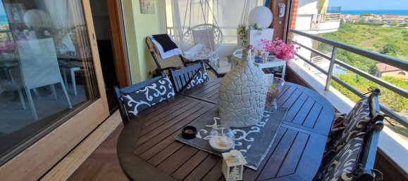 3 bedrooms Penthouse in Pescara, Italy No. 332799 3