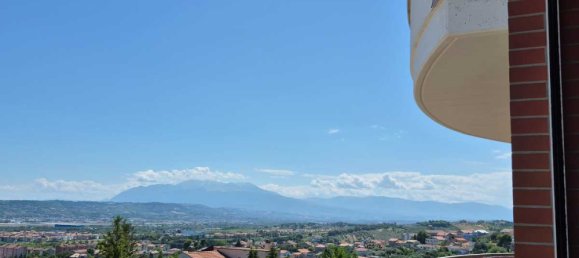 3 bedrooms Penthouse in Pescara, Italy No. 332799 5