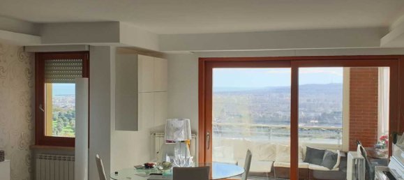 3 bedrooms Penthouse in Pescara, Italy No. 332799 10