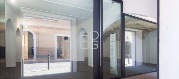 180m² Commercial property in Desenzano del Garda, Italy No. 89364 7