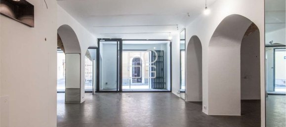 180m² Commercial property in Desenzano del Garda, Italy No. 89364 6