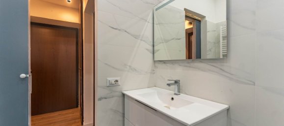 2 rooms Apartment in Milan, Italy No. 318546 20