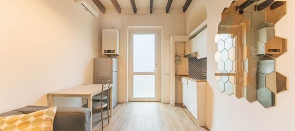 2 rooms Apartment in Milan, Italy No. 318546 2