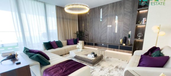 5 bedrooms Villa in Sharjah, UAE No. 31110 13