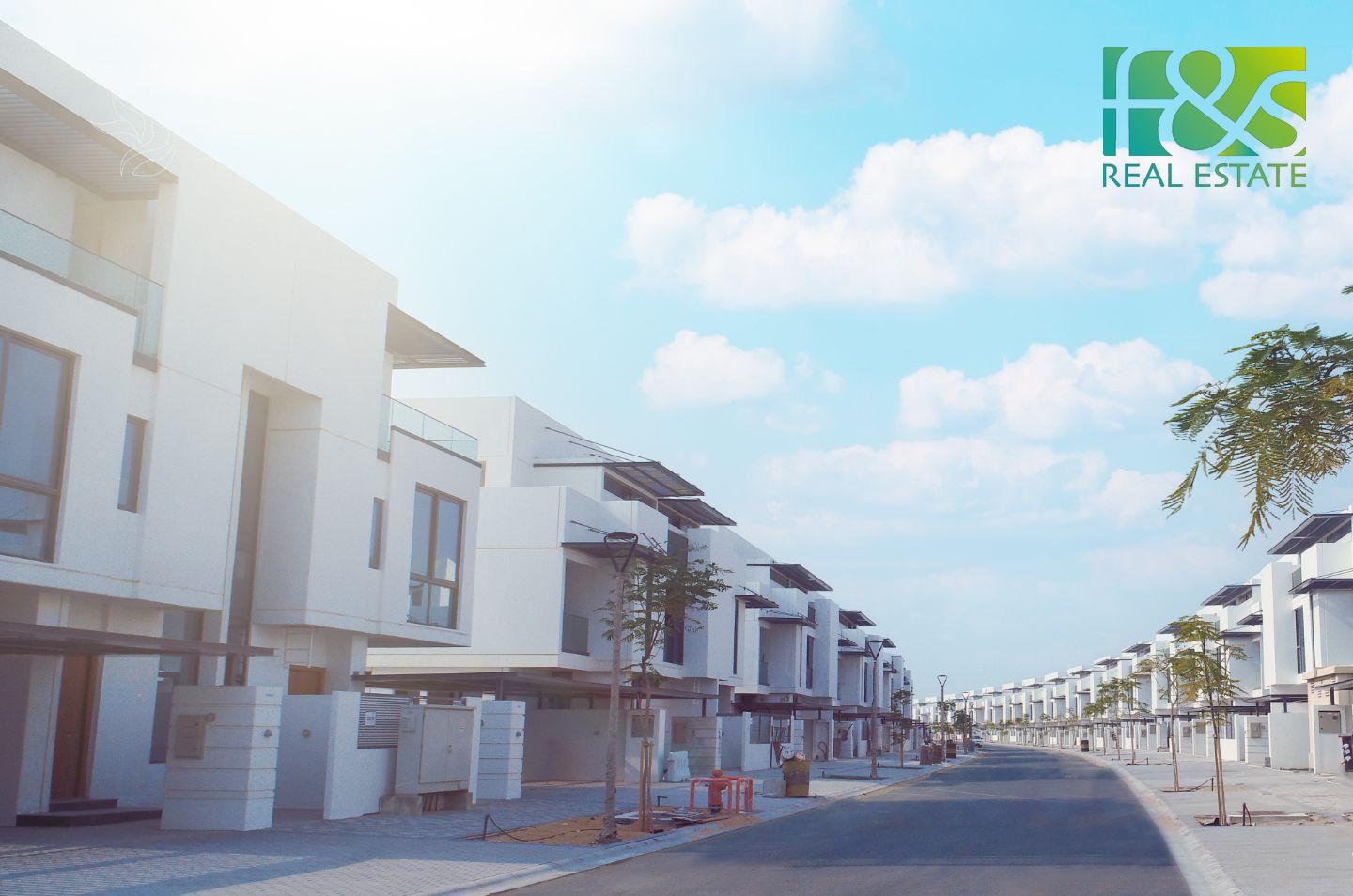 5 bedrooms Villa in Sharjah, UAE No. 31110